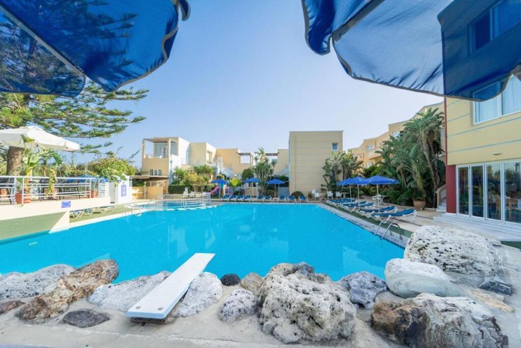 Futura Apartments Chania  Екстер'єр фото